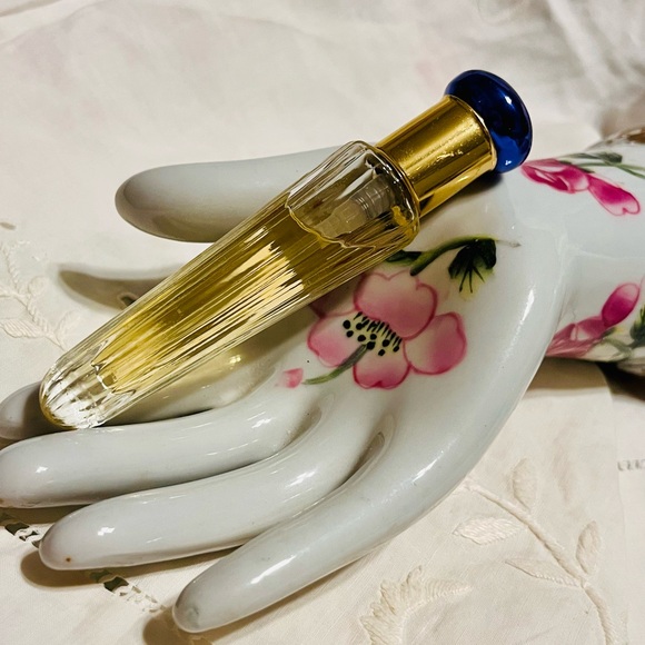 Victoria's Secret Original VICTORIA Eau De Cologne Perfume Purse Spray RARE - Picture 6 of 6